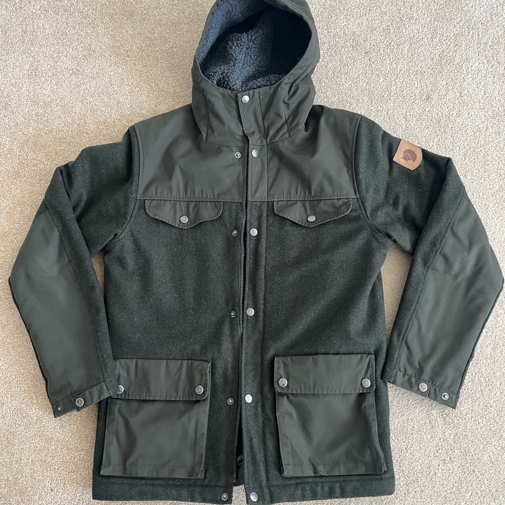 Fjallraven Green re-wool Sherpa lined Greenland jacket